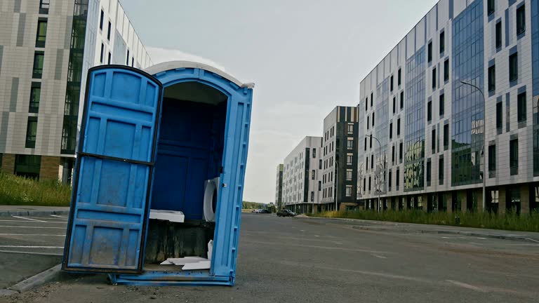 Best Standard Portable Toilet Rental  in Boling, TX